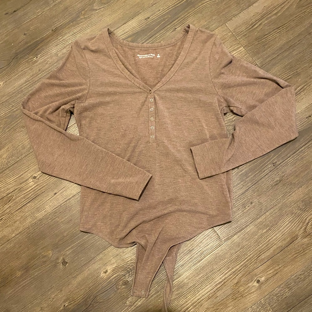 Abercrombie bodysuit medium